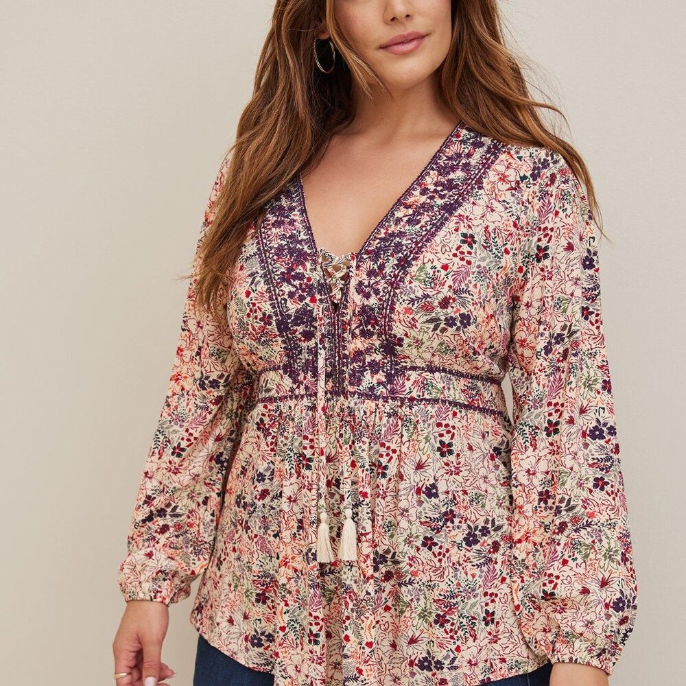 Torrid Babydoll Rayon Crepe Embroidered Lace-Up Top Sz 2X/18-20